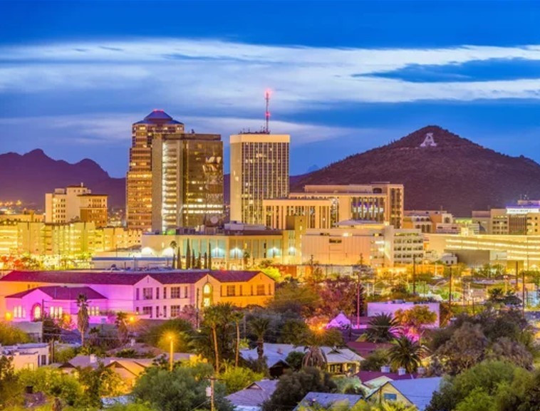 Tucson, AZ skyline